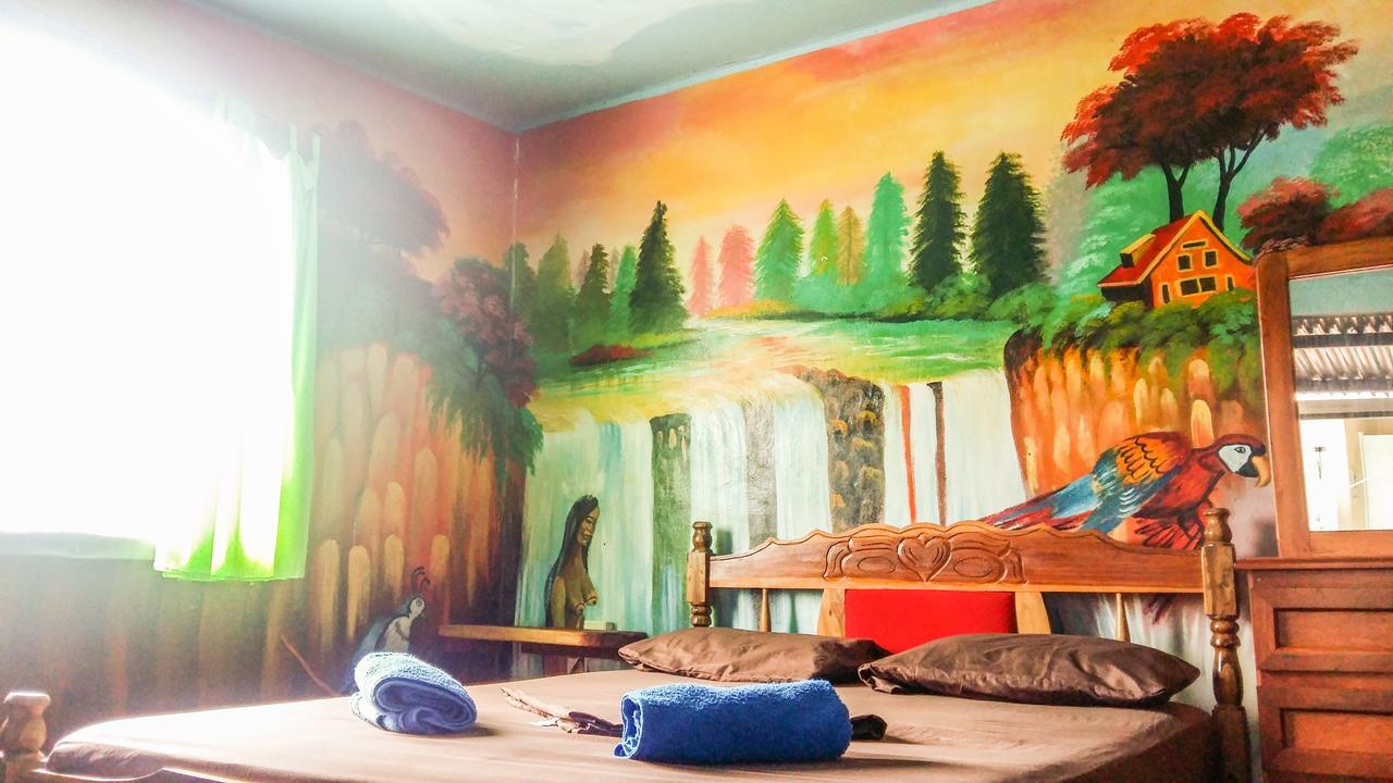 Hostel Life Is Good Мойогалпа Екстер'єр фото